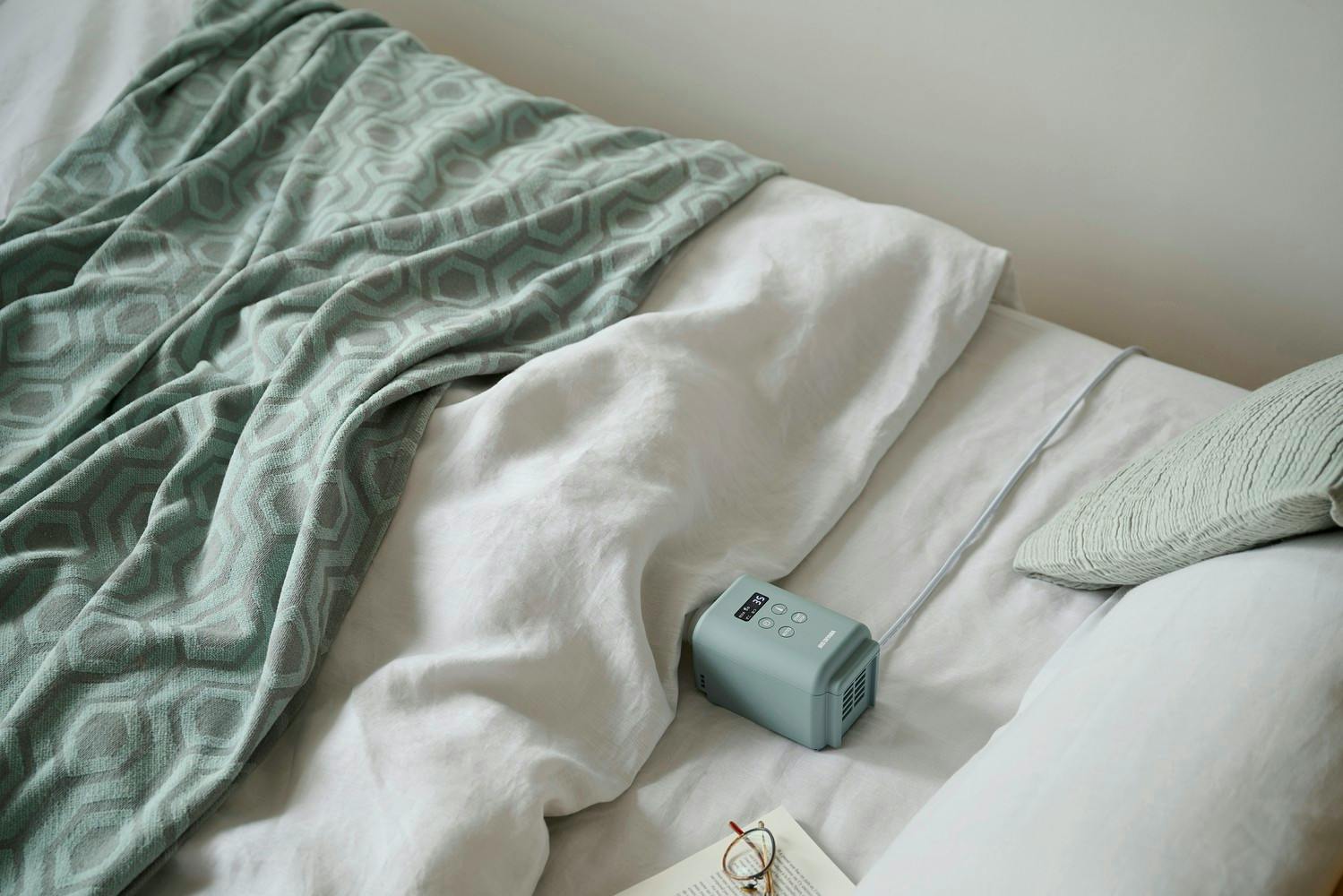 アイリスオーヤマ ふとん乾燥機 カラリエmini TURBO グリーン ハイ