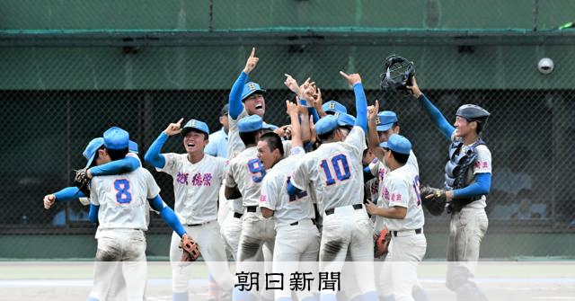 花咲徳栄が5年ぶりの夏の甲子園へ タイブレークで昌平を振り切る