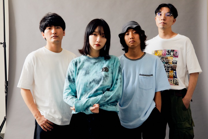 Laura day romanceがたどり着いた新局面──対照的なふたつの新作から