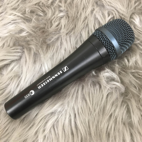 ハンドヘルド型ダイナミック・コンデンサーマイクを徹底解剖