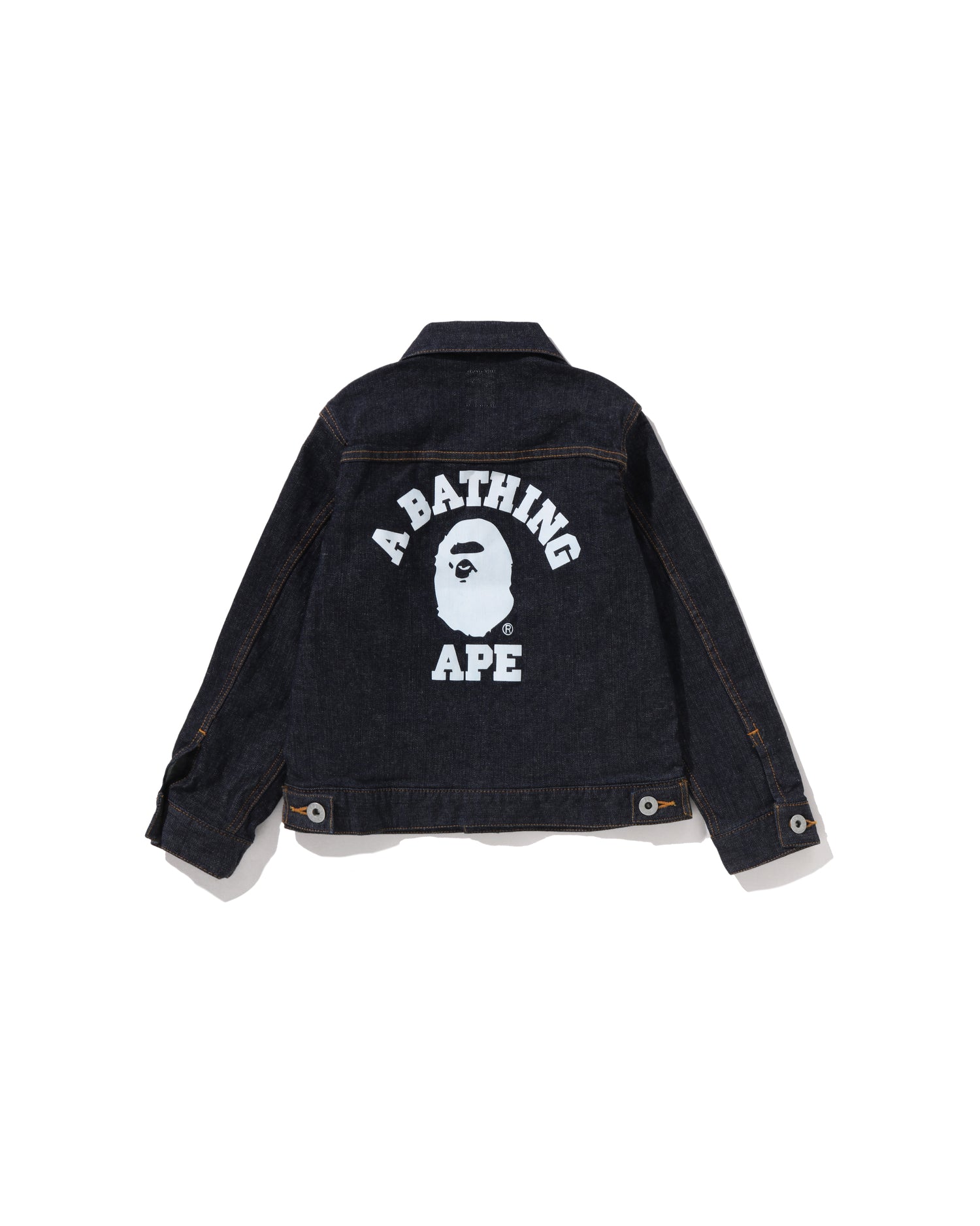 A Bathing Ape – INT.BAPE.COM