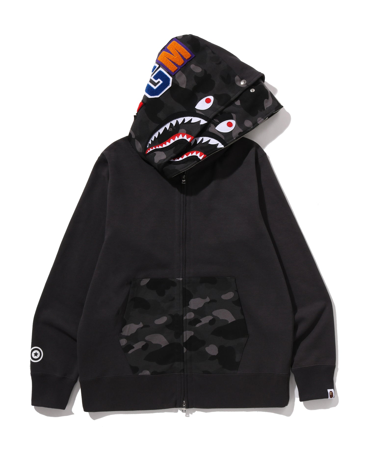 A Bathing Ape – INT.BAPE.COM