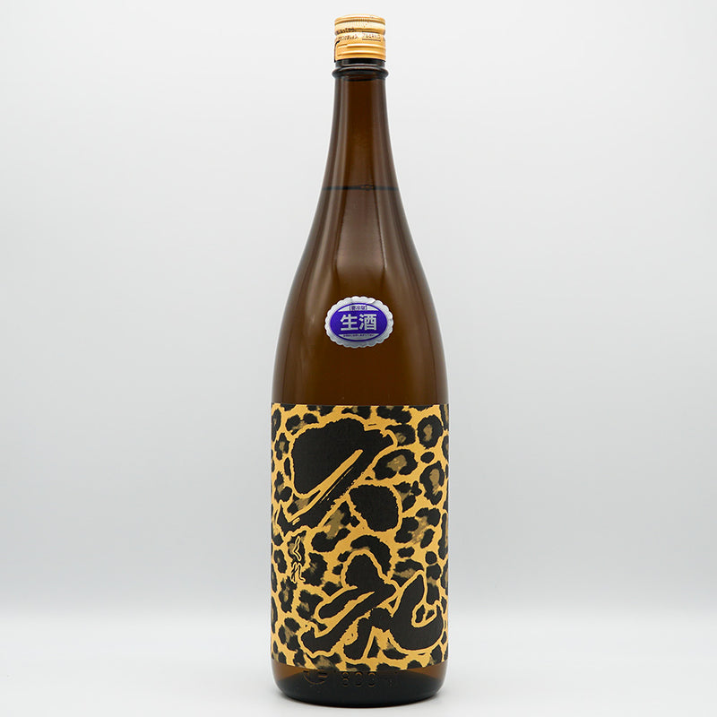 Sake online] Kure Tokubetsu Junmai Leopard +9 1800ml - Isobe