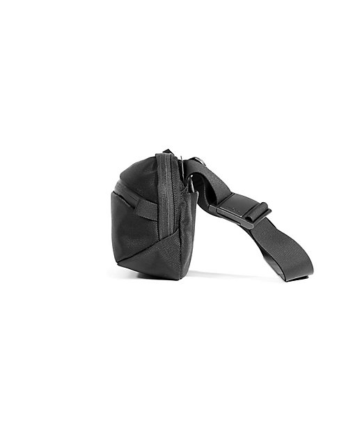 Travel Collection Day Sling 3 AER