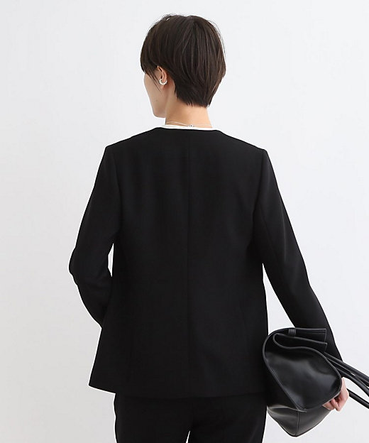 洗える／日本製／定番スーツ】トリアセテート混ストレッチノーカラー