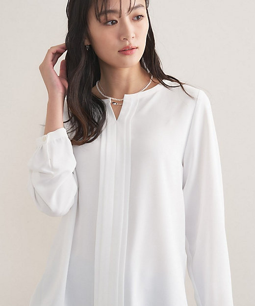 セレモニー／洗える／透けにくい】ジオメ柄プリントブラウス