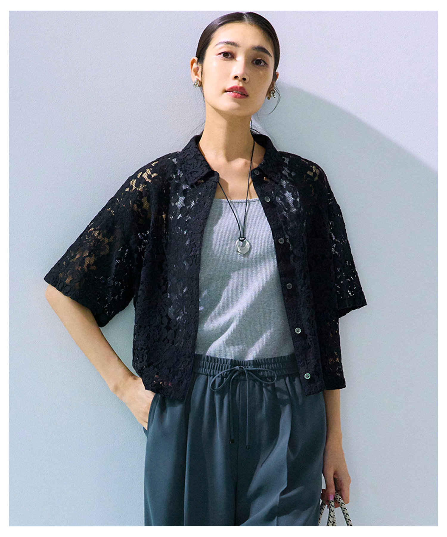 SLOW／一部店舗限定】好評につき追加生産！モチーフレース シャツ