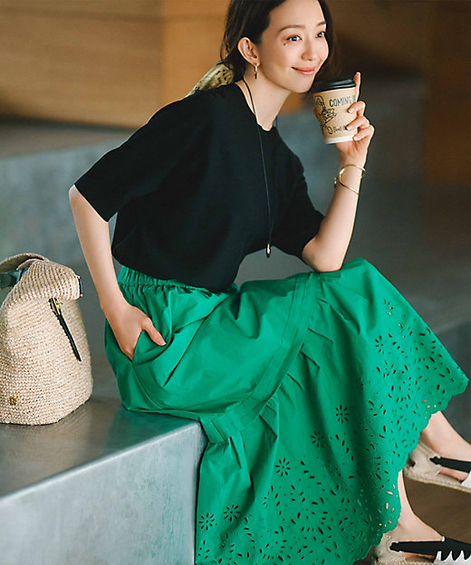 極美品 MONCLER オリーブグリーン ひざ丈スカート 40 オリーブグリーン