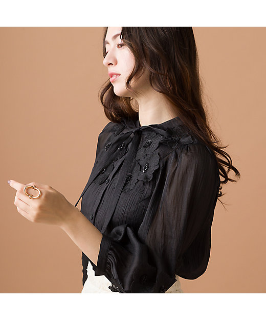 フラワーモチーフ付きシアーブラウス（83036405） | Rose