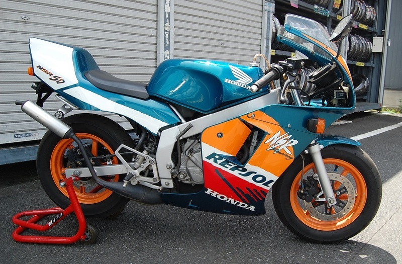 特選中古車】1999年最終モデルNSR50後期レプソルカラー入荷！①