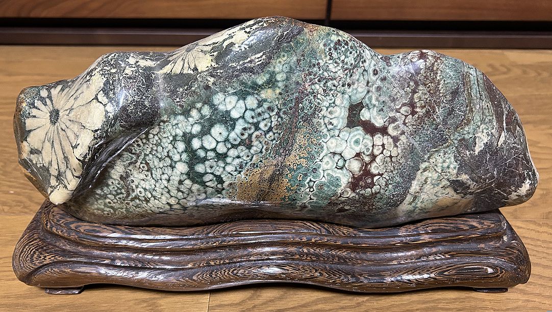 緋山酔恭「山水石美術館」 日本の美がここにある！！ 全国の水石・美石