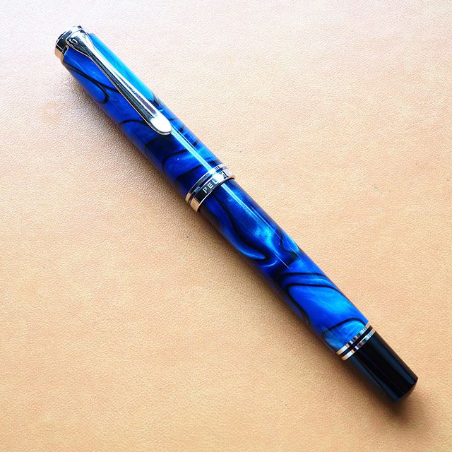 夜の砂漠に想いを馳せて ～ペリカン ブルーデューン 万年筆～