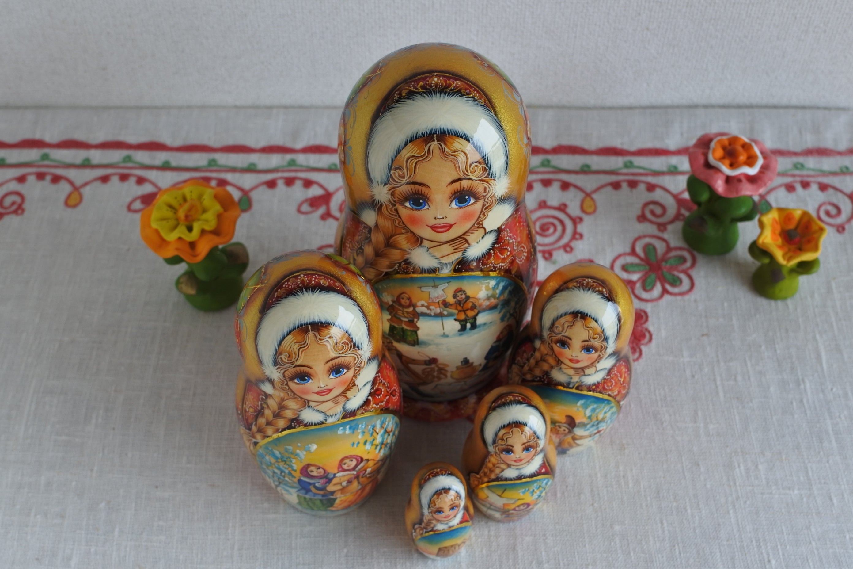 ナターリャ・ベルシーニナのマトリョーシカ 作家もの 花 キーロフ