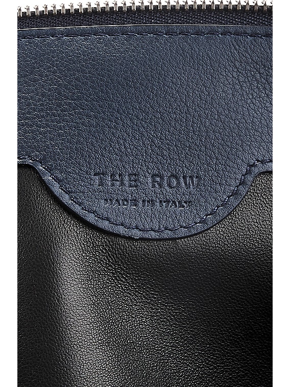 The Row EDITH バッグ - Prussian Blue PLD | FWRD