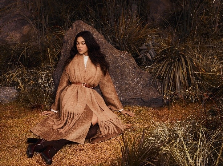 Max Maraのレガシー“キャメル”の世界観に触れる「THE CAMEL, timeless