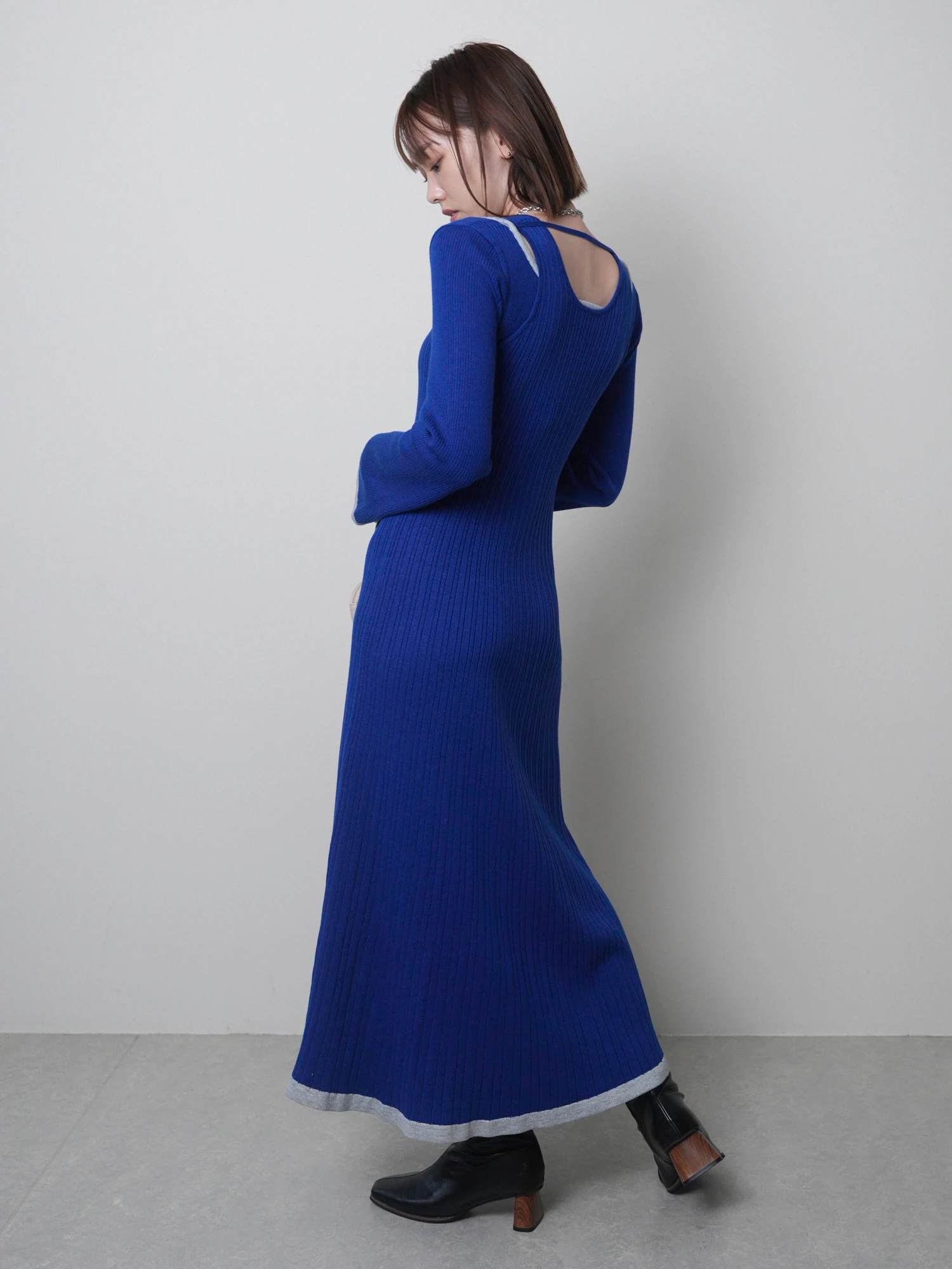 LADYMADE（レディメイド）｜ フロントジップレイヤードニット