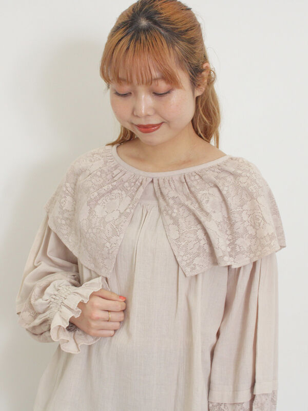 セール】 オーバーレース襟ブラウス（グレー/チャコールグレー/キナリ