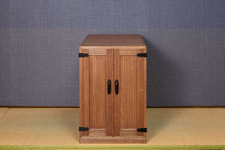 総桐 掛軸たんす 尺五用 - 名古屋桐たんす工房 出雲屋