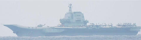 中国海軍艦艇5隻が、与那国島の南の海域を2日間にわたり航行（4月1日