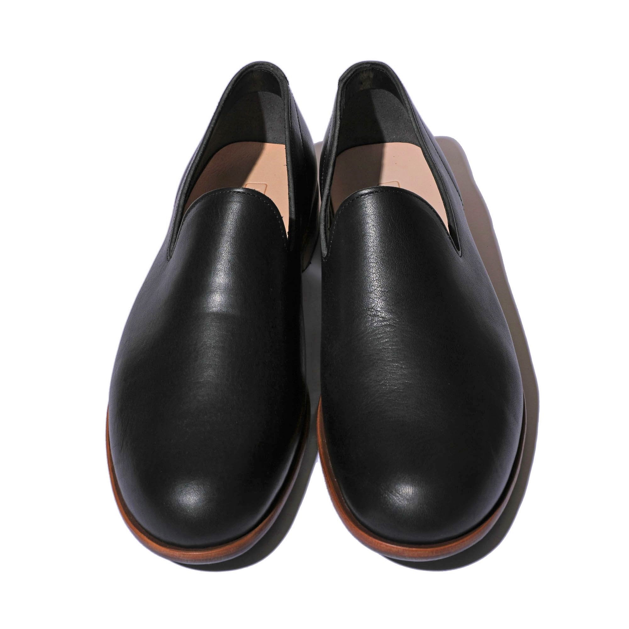 KOTOKA 一枚革スリッポン 栃木レザー Black【KTO-8001】 – JELADO