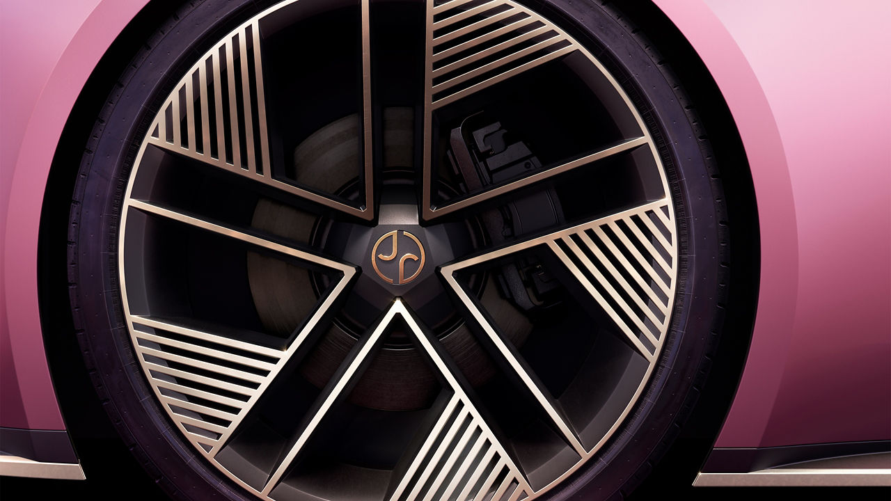 JAGUAR | TYPE 00 | 視線を奪う一台