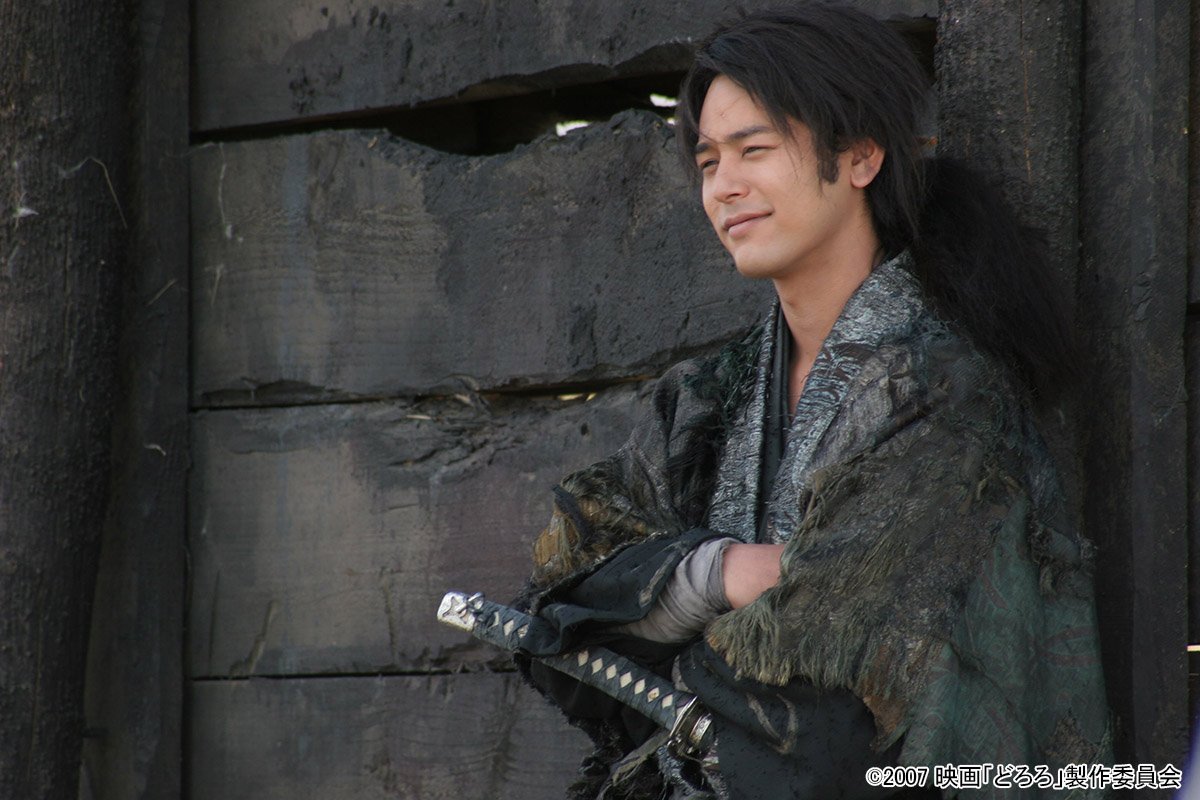 妻夫木聡は若い頃から凄かった！手塚治虫原作の映画などで見せた迫真の