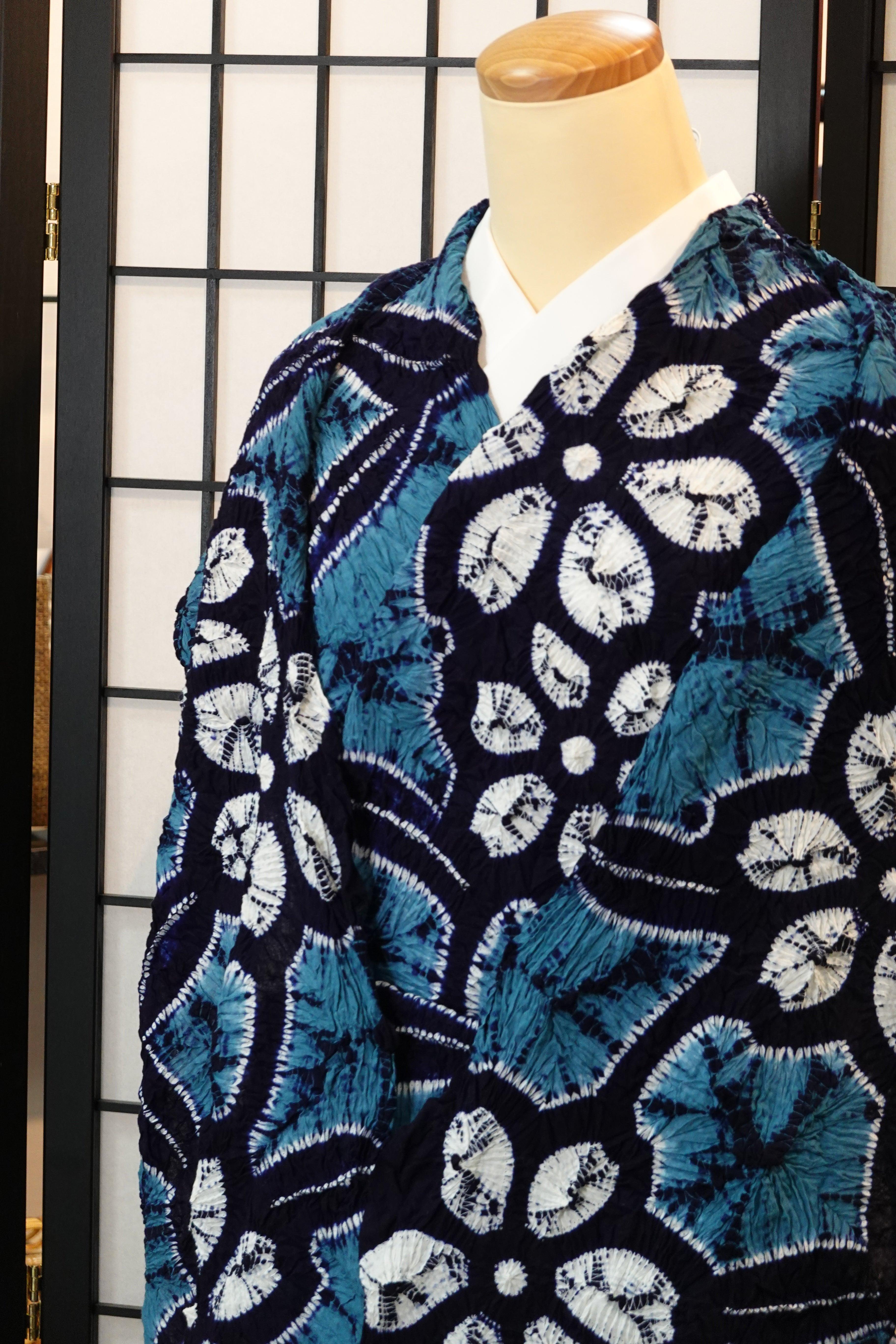 工芸絞り】有松絞 ”桜” 浴衣地【伝統的工芸品 有松鳴海絞】 – きものKUREHA