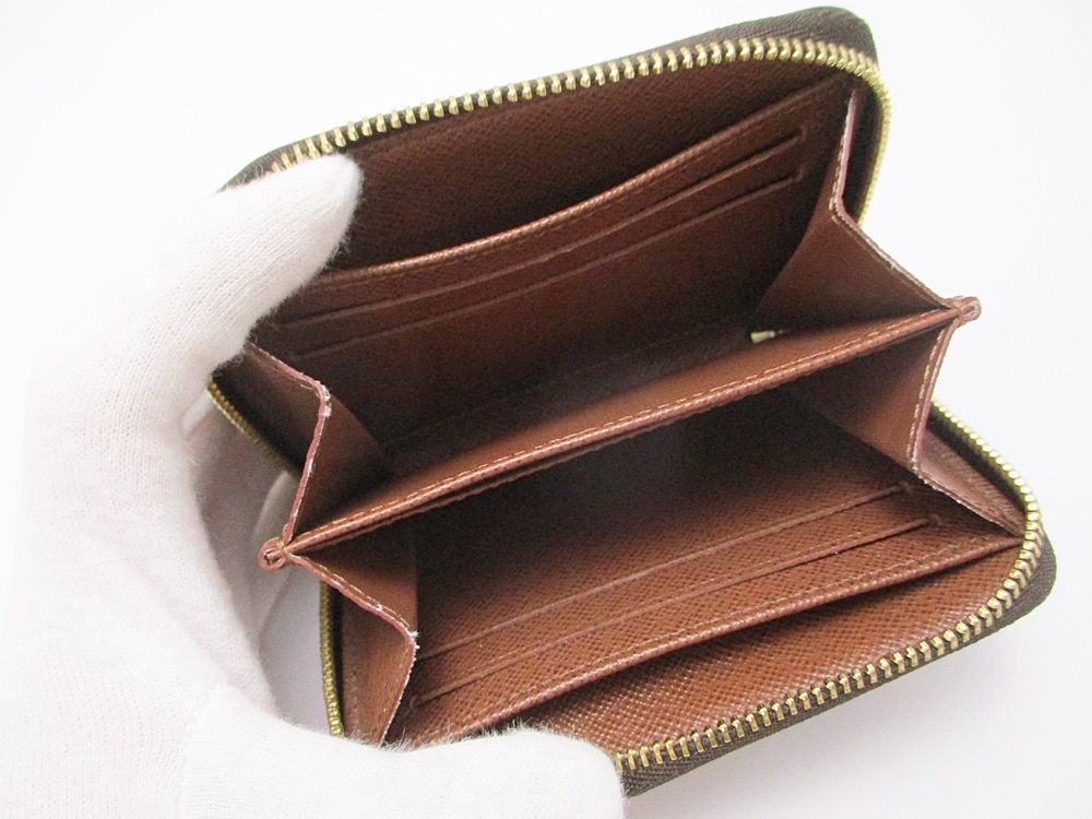 ルイヴィトンのコンパクト財布『ジッピー・コインパース』をご紹介