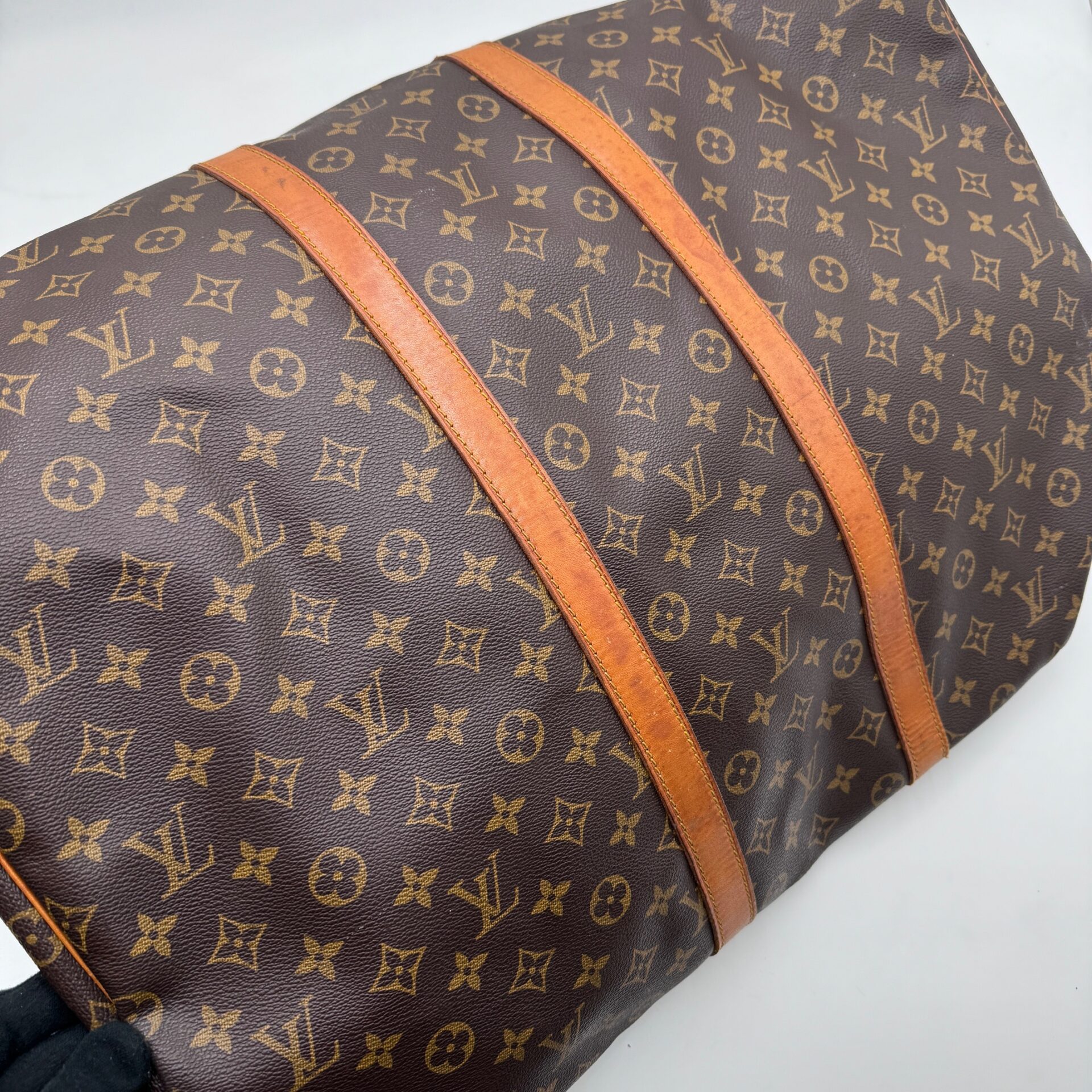 ルイヴィトン】珍しい！北米限定モデルのキーポル50をお買取り致しまし