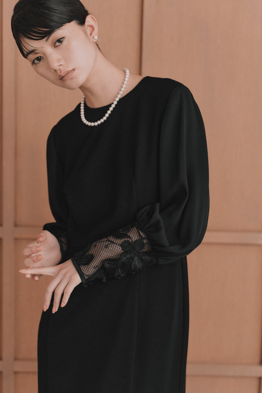 kaene公式オンラインストア エンブロイダリースリーブドレス / 100905