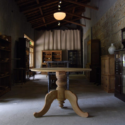 仁平古家具店 & pejite／古家具店 - 景丘の家景丘の家