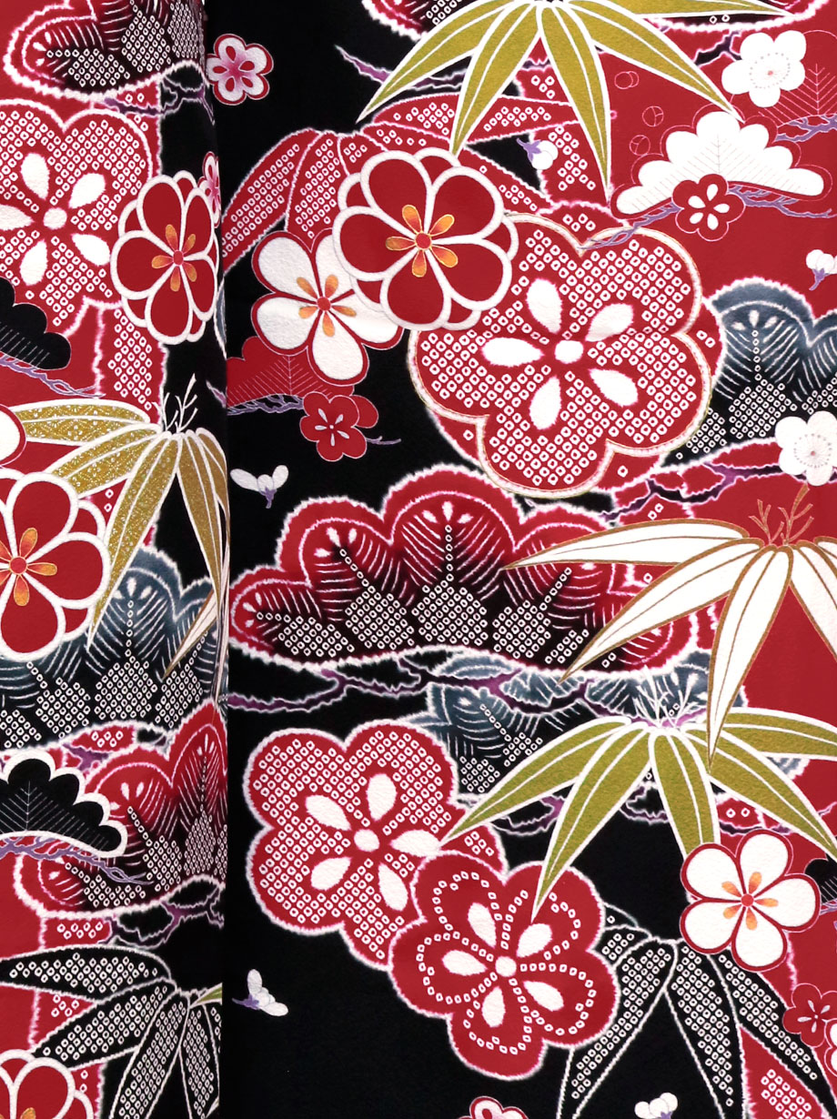 黒と赤に松竹梅の振袖／標準サイズ | 宅配着物レンタルの京都かしきもの
