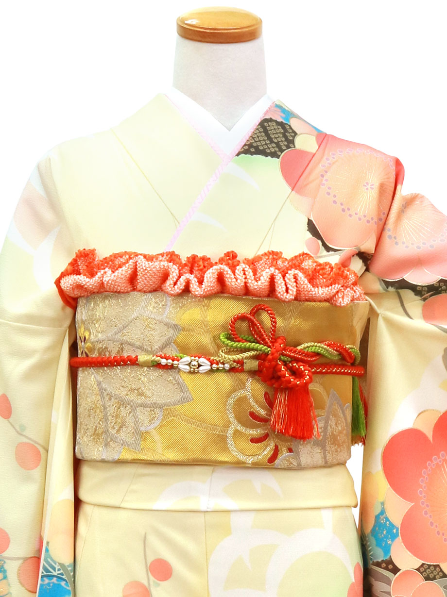 女郎花（おみなえし）色に紅梅の振袖（ポリエステル）／標準サイズ