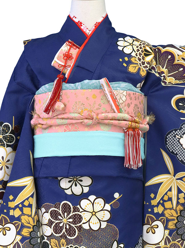 紺地に菊と松竹梅の着物（水色）／七五三・七歳女の子 | 宅配着物