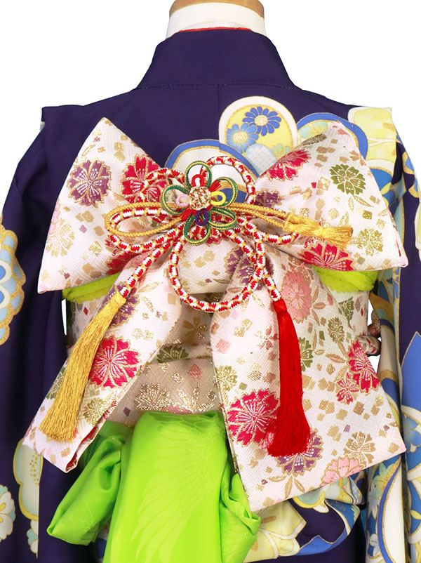 KAGURA》青地にねじり菊と梅の着物／七五三・七歳女の子 | 宅配着物