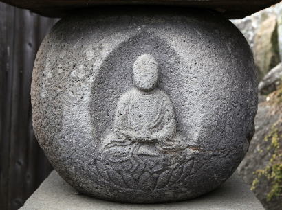 眞珠院（しんじゅいん）五輪塔