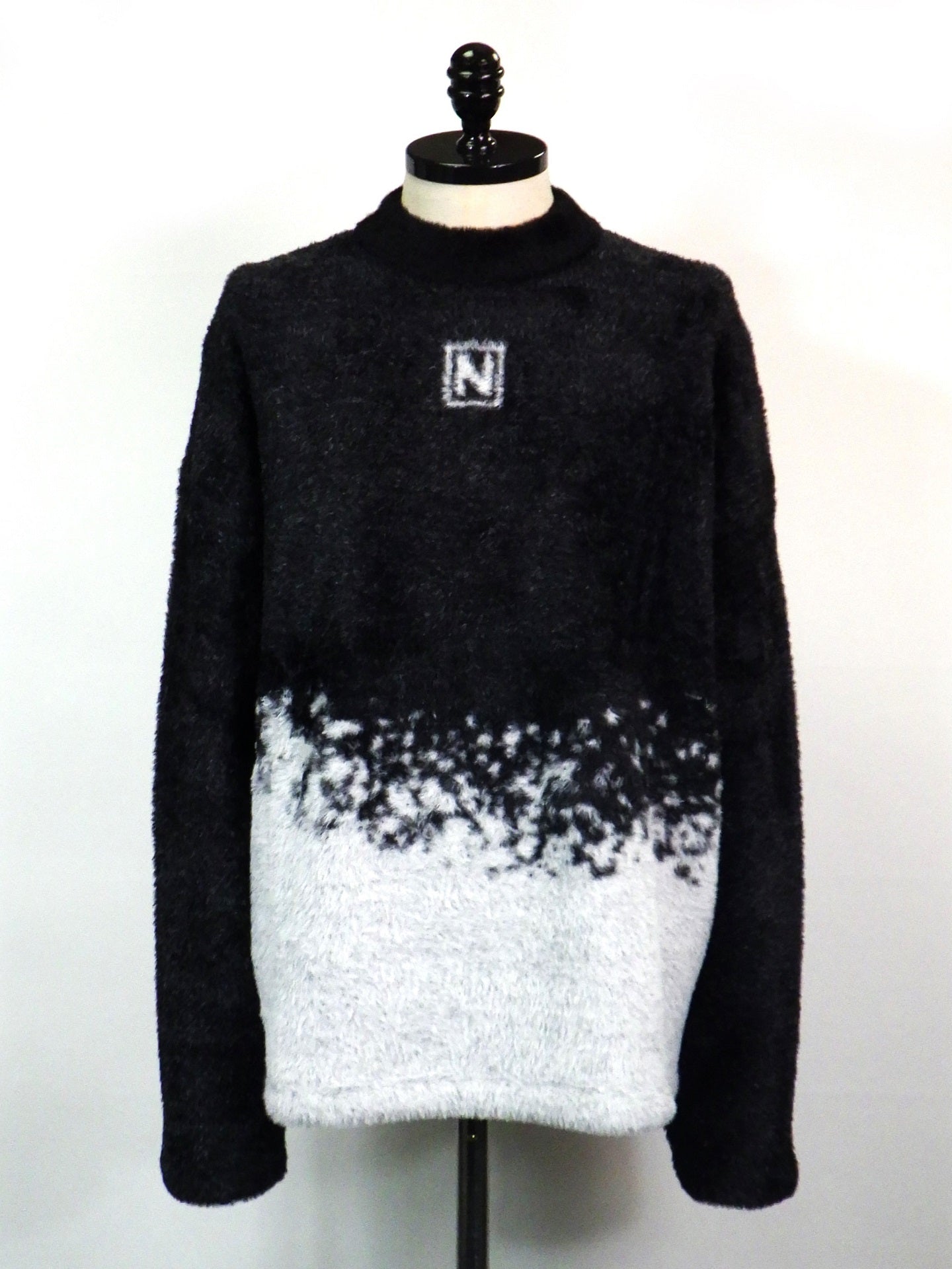 NIL DUE / NIL UN TOKYO (ニル デュエ / ニル アン トーキョー) – KAWANO