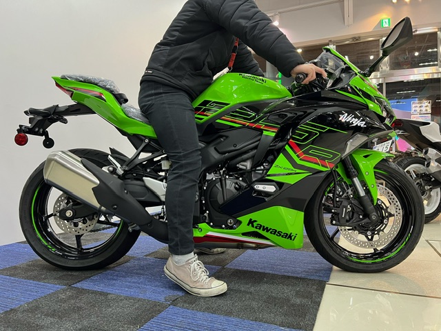 軽さと力強さ」か「安定感と力強さ」 | KAWASAKI-ZONE