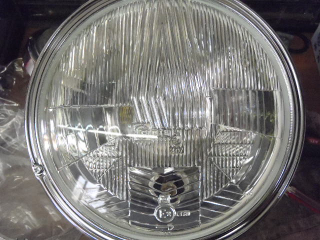 Z1/Z2,650RS/W3 ～ヘッドライトレンズを「シビエ」に交換 | カワサキオート