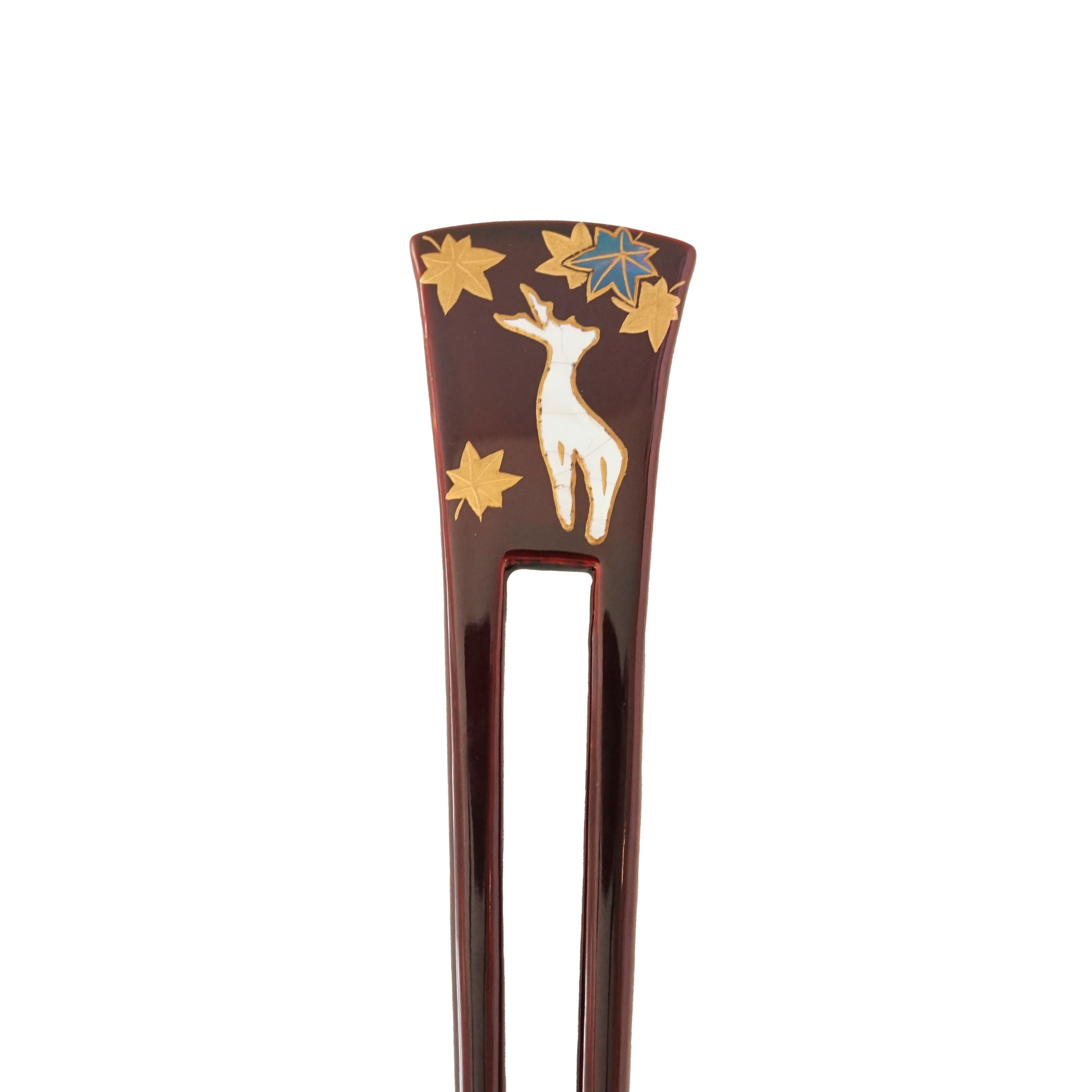 本漆純金蒔絵螺鈿かんざし 角ピン 鹿に紅葉文様（溜色） | かづら清