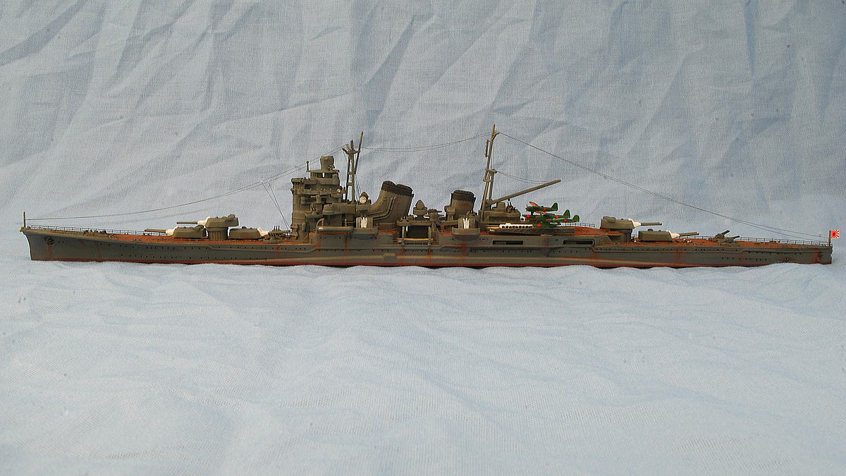 重巡洋艦羽黒 1945年 大日本帝国海軍 フジミ 1/700 組立と塗装・製作記