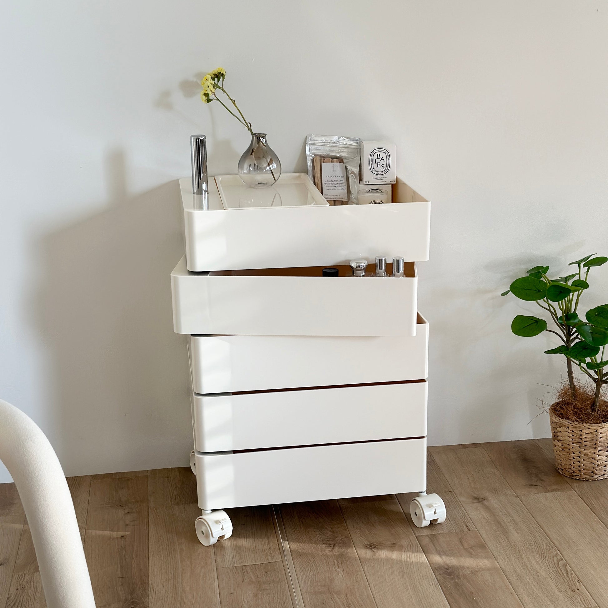 サイドテーブル｜サイドテーブルワゴン - territory