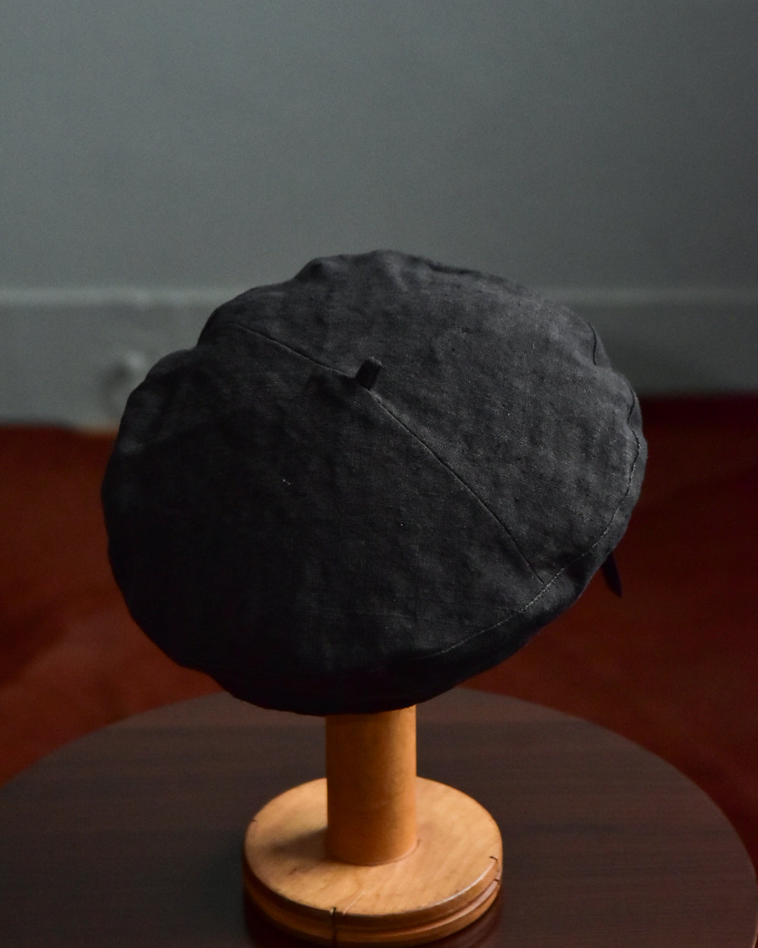 cauda / compact beret 1950s French vintage linen black – khrónios