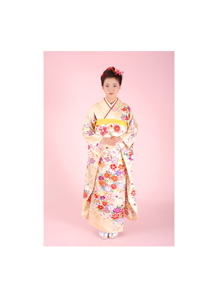黄色の高級十三参り振袖レンタル】花々のMサイズ・品番：J-5｜KIMONO