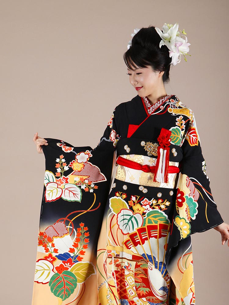 高級な黒引き振袖レンタル】hikifurisode-1 桐竹と檜扇の上質な引き