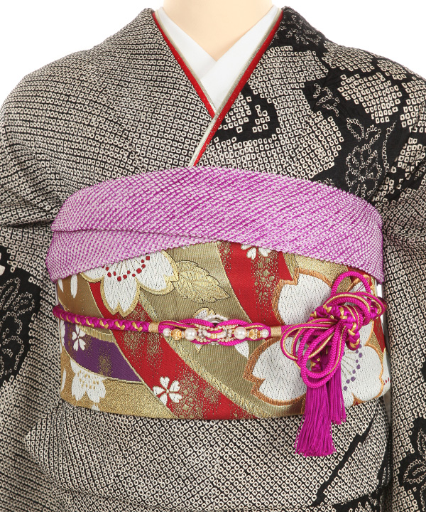 振袖レンタル｜総絞り 黒に桜 金駒刺繍｜F0449｜L｜宅配着物レンタル