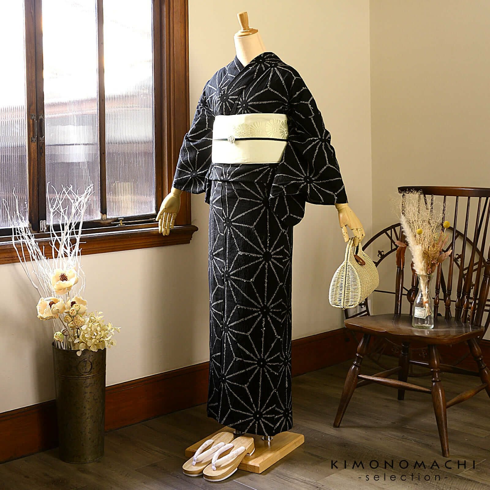 000000028437-04.jpg?size=l&w=