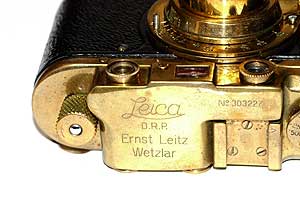 妖しいカメラとマイクロフォーサーズの物語 金色の偽ライカ