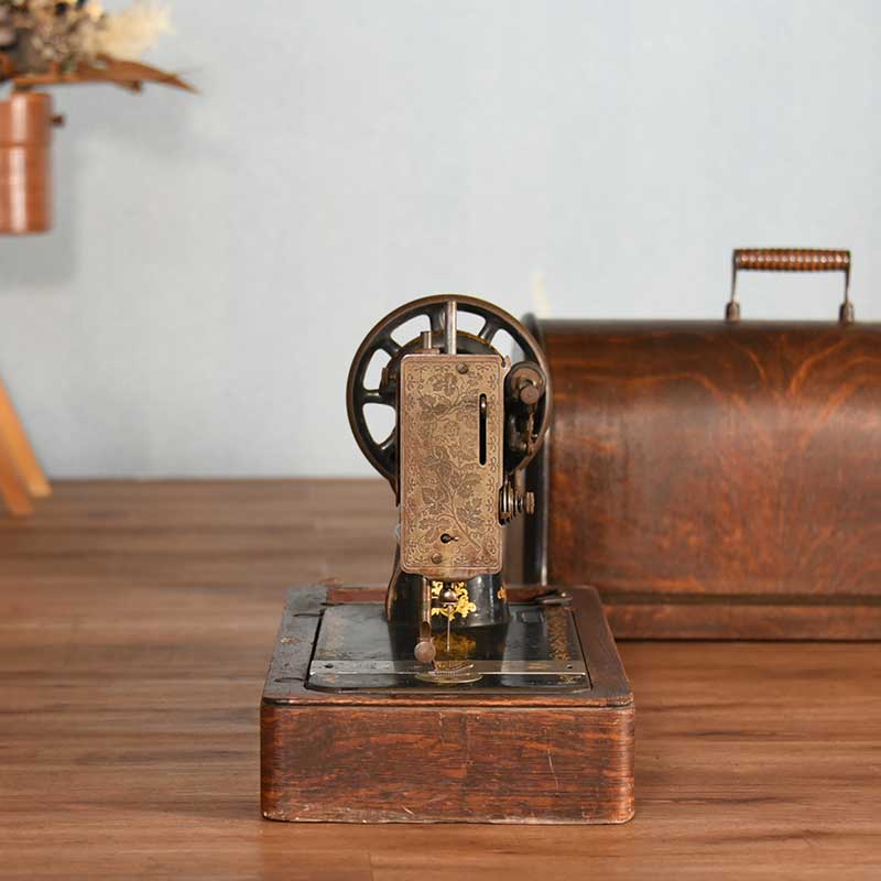 シンガー 手回しミシン /SM-71D – 神戸アンティークウェアハウス