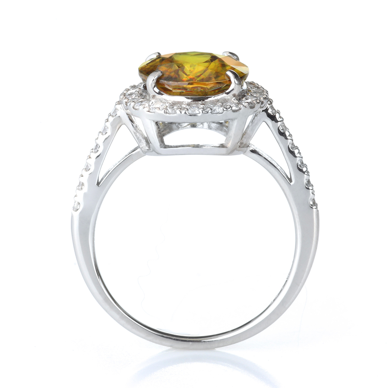 プラチナ スフェーン ダイヤモンド リング （S3.77ct D0.41ct・グリ